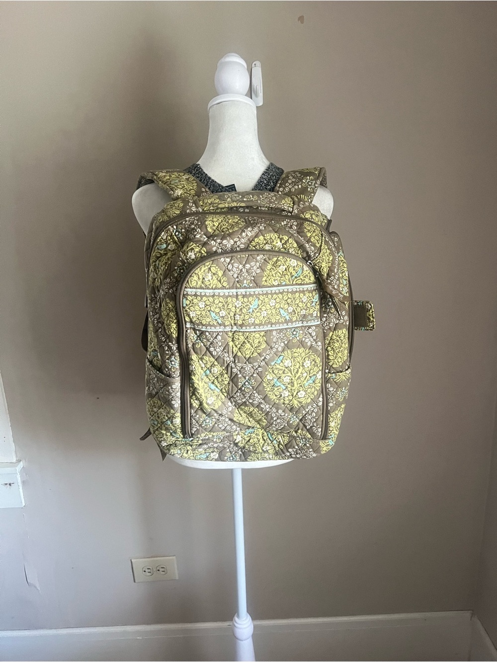 VINTAGE Vera Bradley Quilted Floral Backpack in Olive Green and Yellow